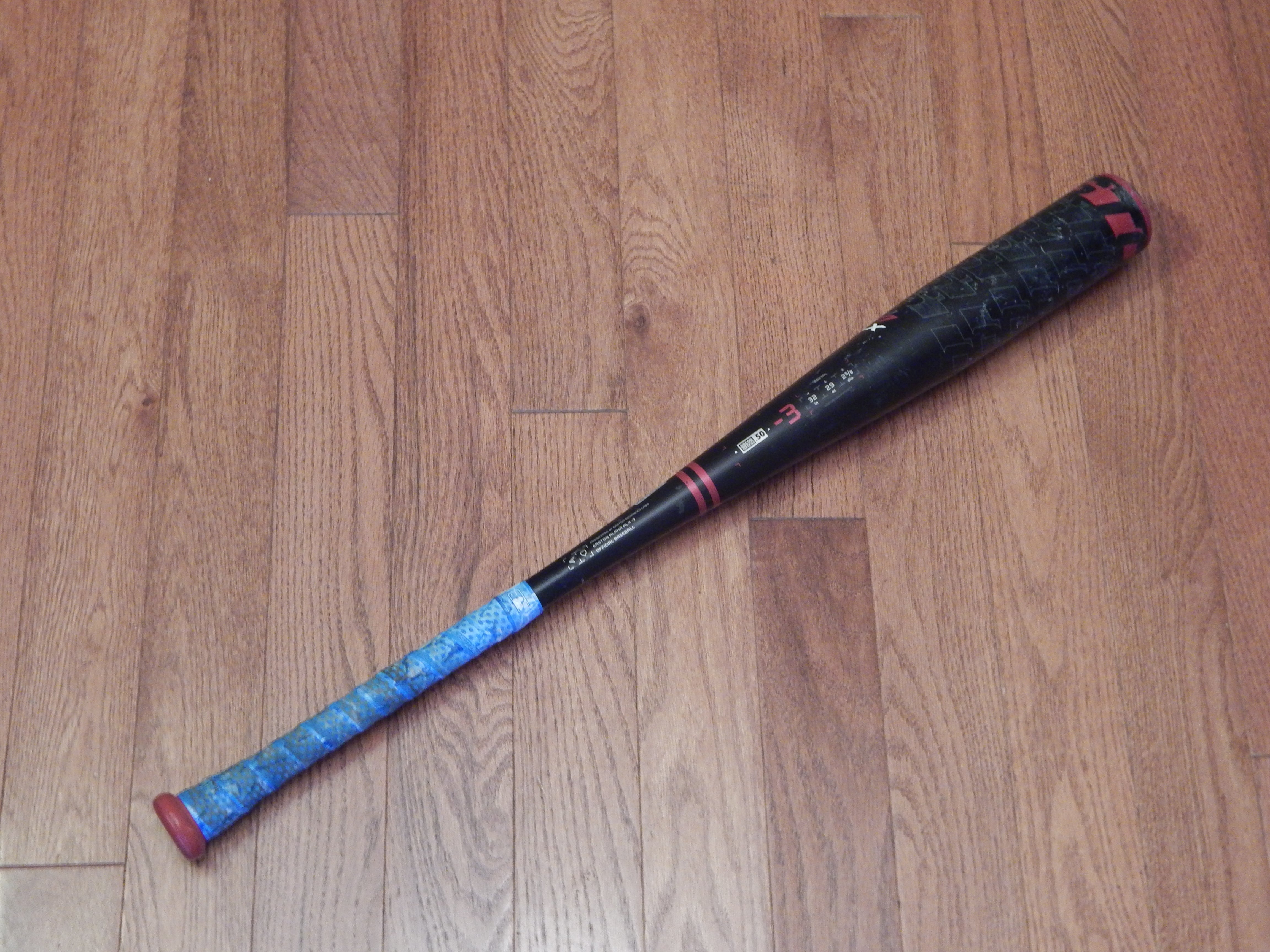 Used Easton Alpha ALX 32 inch BBCOR Baseball Bat