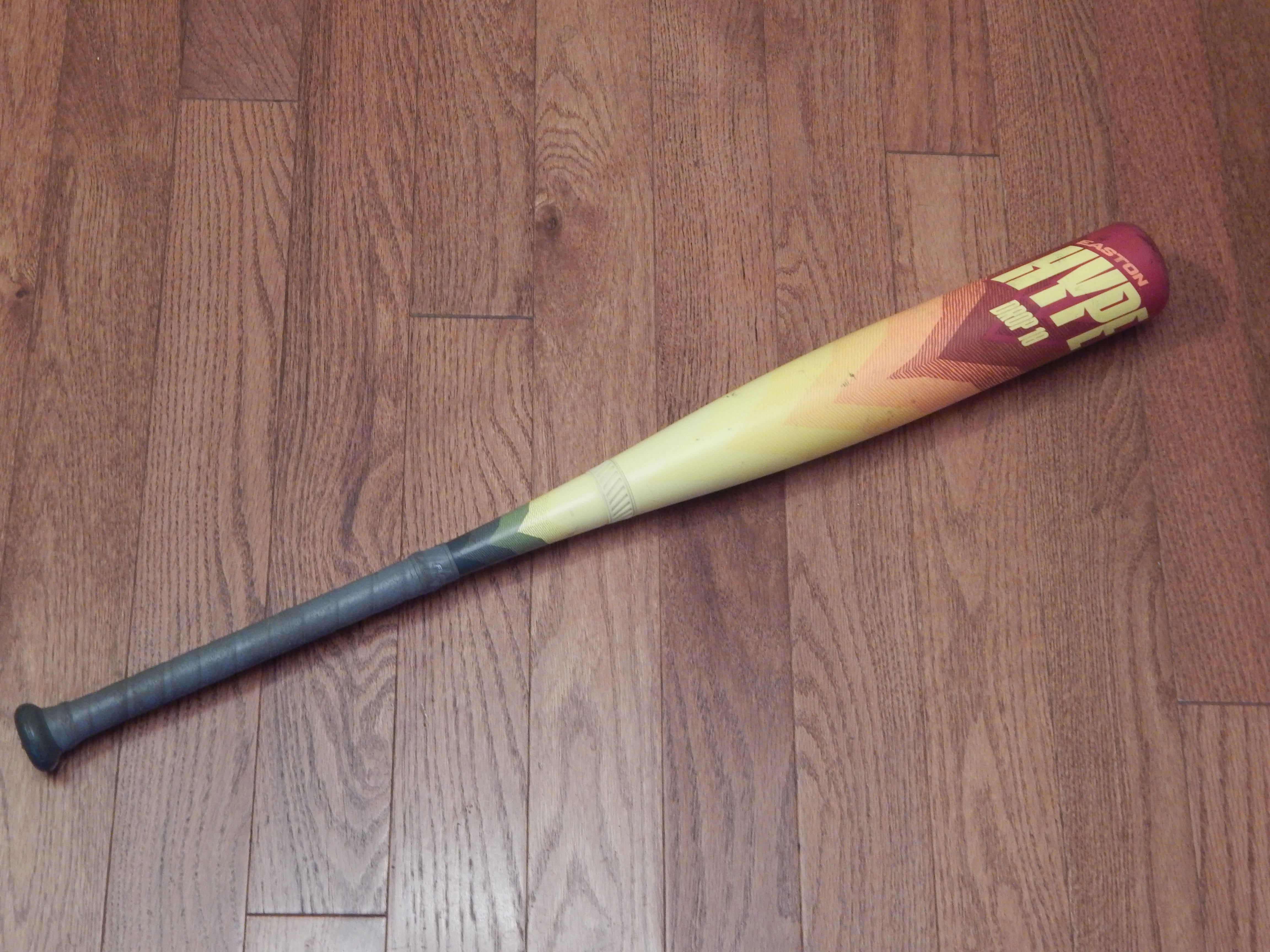 Used Easton Hype Fire 31 inch, -10 USSSA Baseball Bat