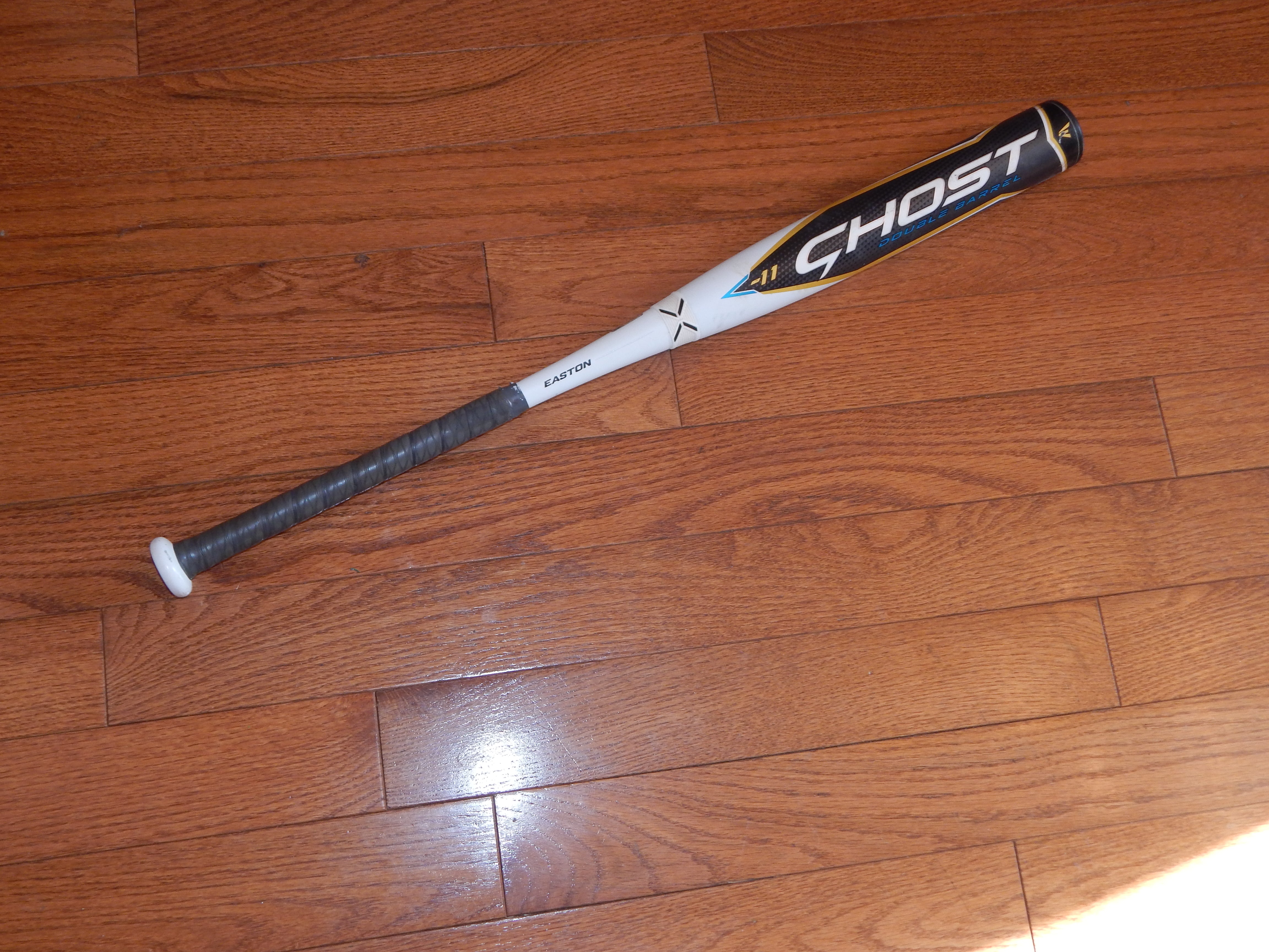 Used Easton Ghost Double Barrel 30 inch, -11 Fastpitch Softball Bat