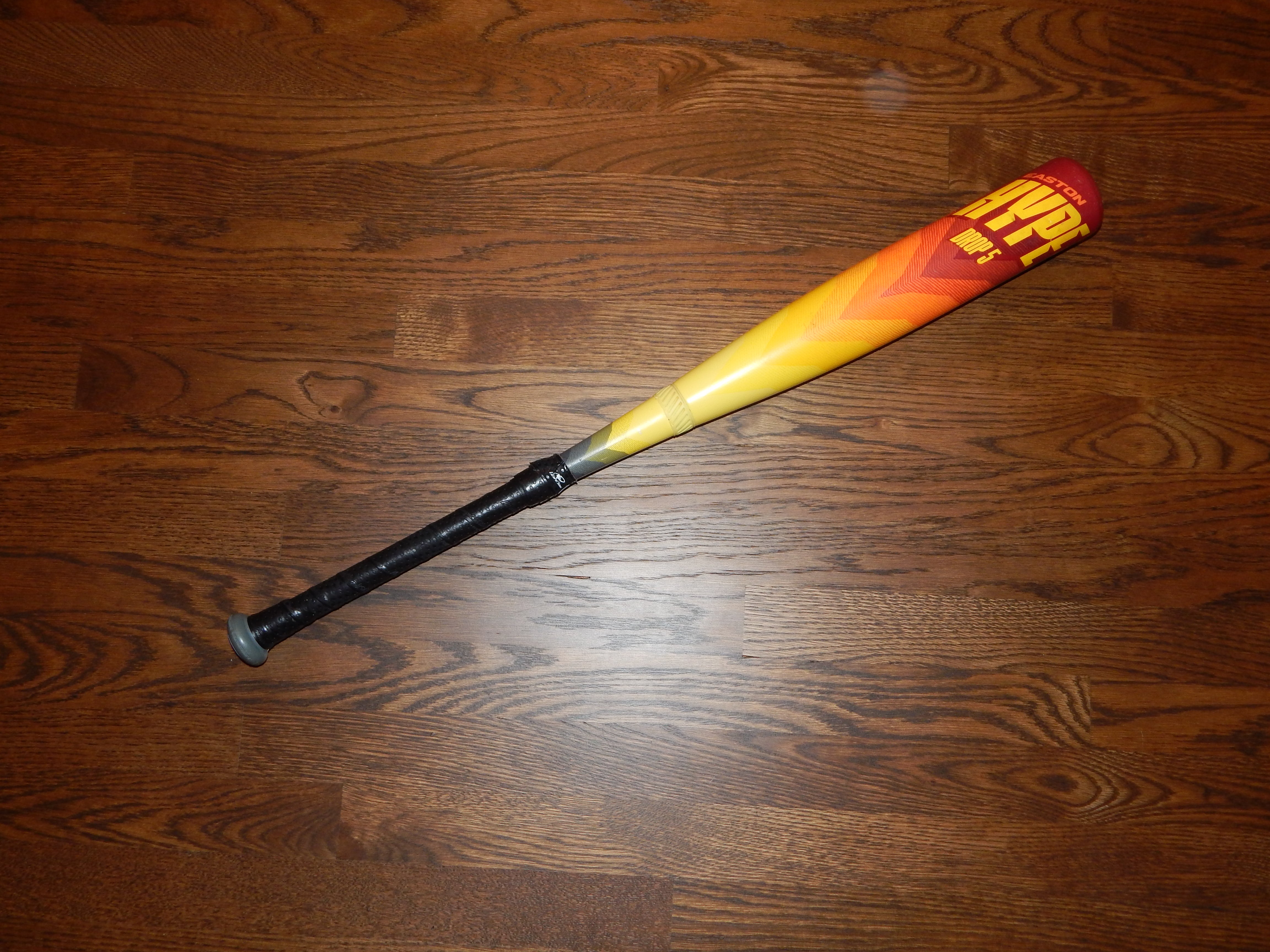 Used Easton Hype Fire 30 inch, -5 Baseball Bat