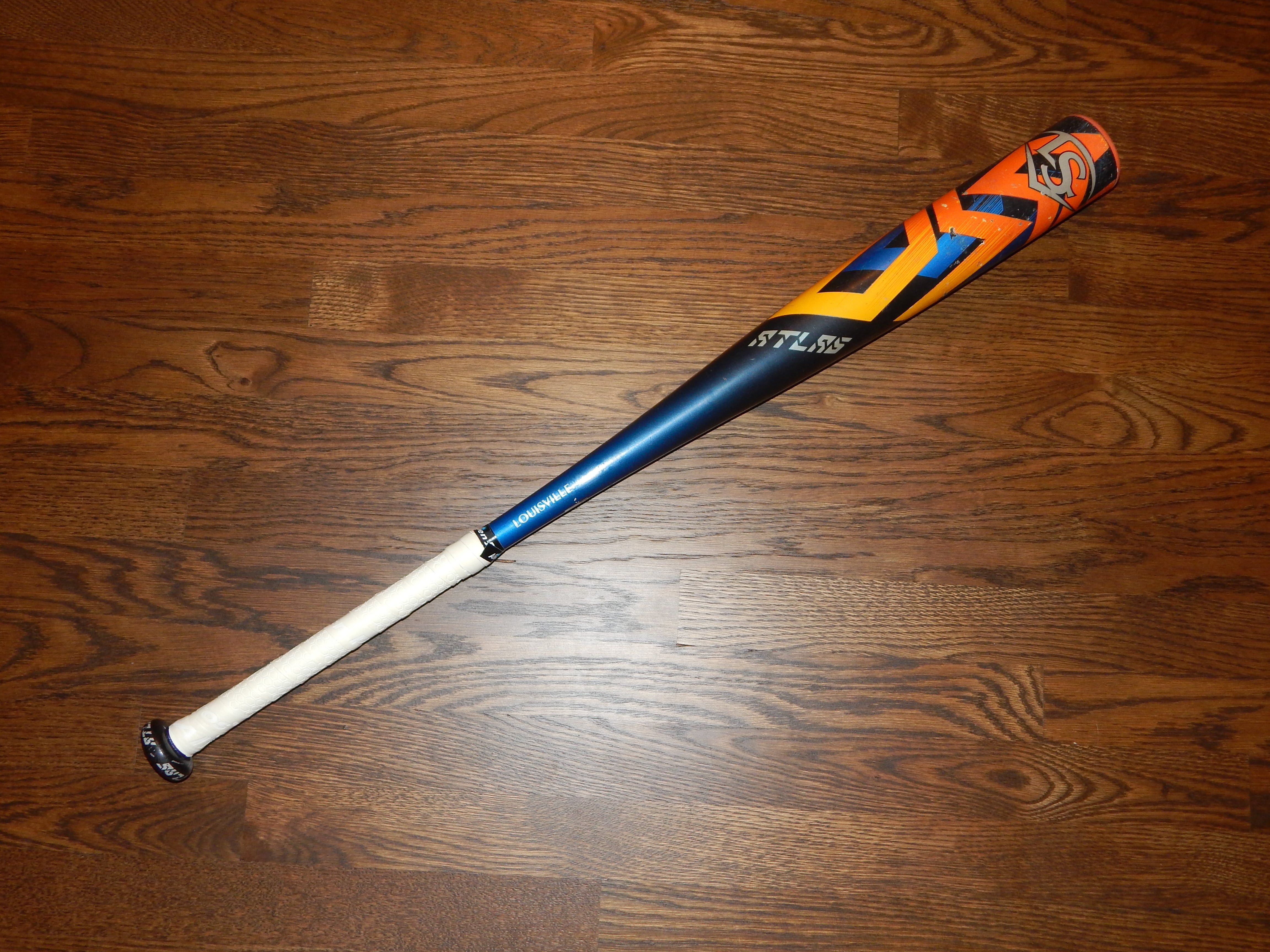 Used Louisville Slugger Atlas 33 inch BBCOR Baseball Bat