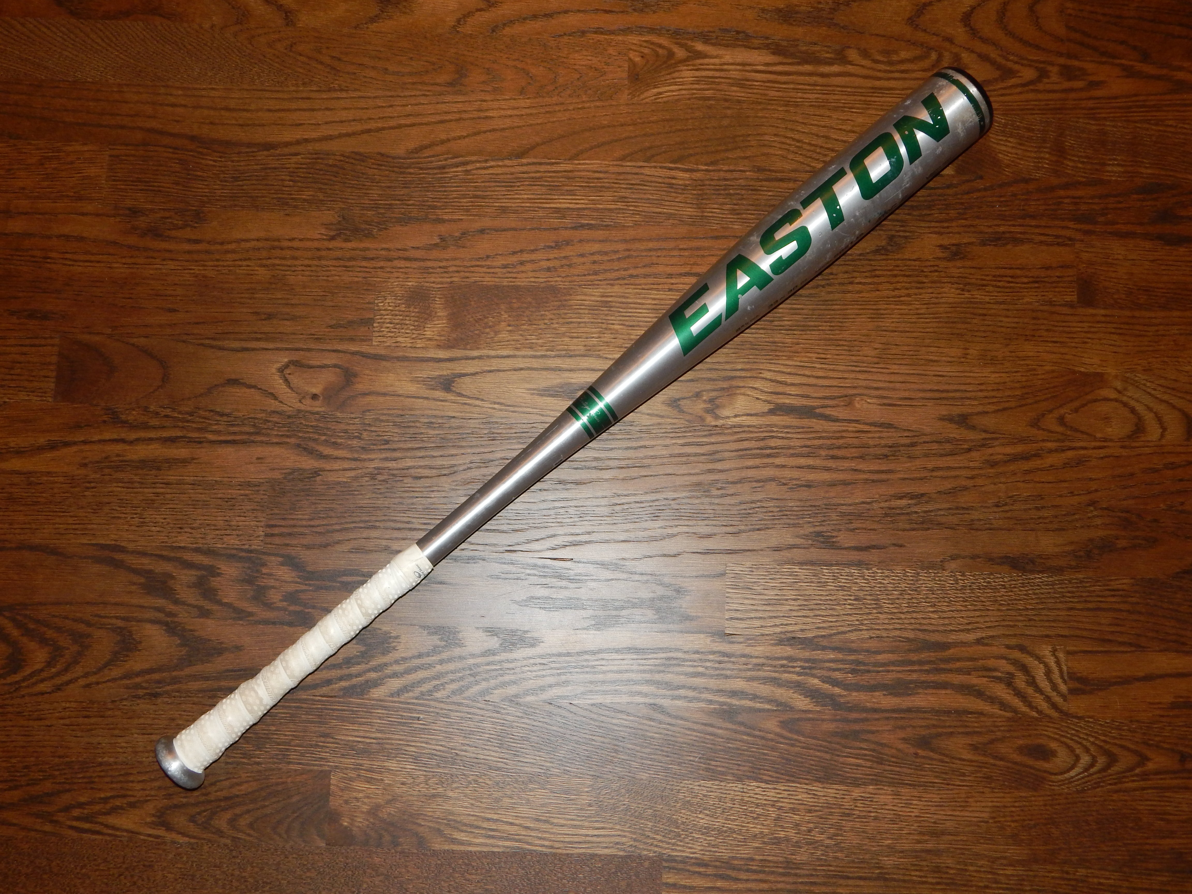 Used Easton B5 33 inch BBCOR Baseball Bat