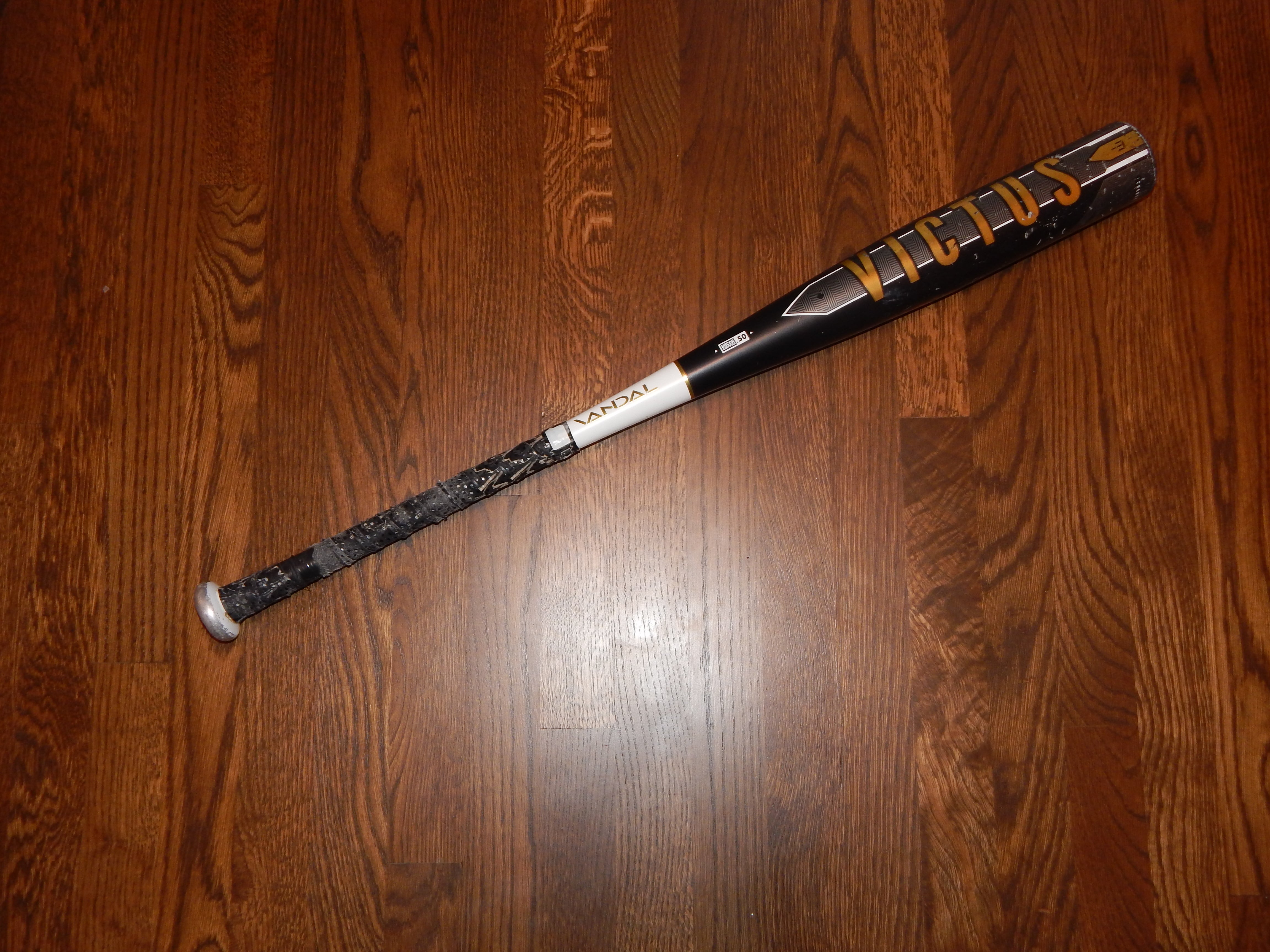 Used Victus Vandal 32 inch BBCOR Baseball Bat