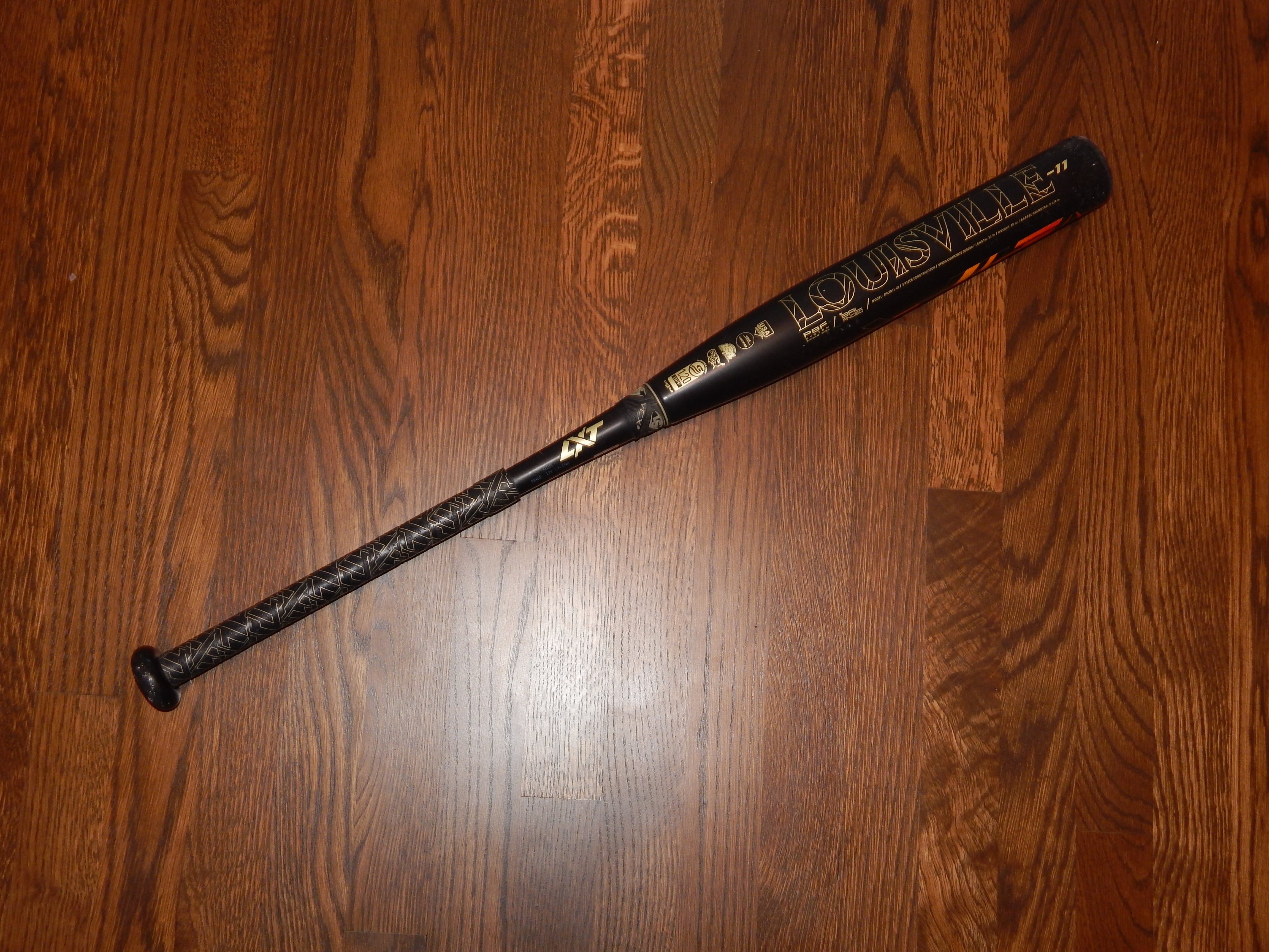 Used Louisville Slugger LXT 31 inch, -11 Fastpitch Softball Bat